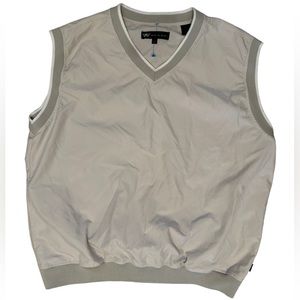 Vintage Wedge Beige Nylon Golf Vest With Pockets